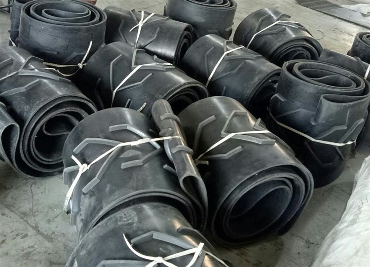 Rubber Chevron Conveyor Belt